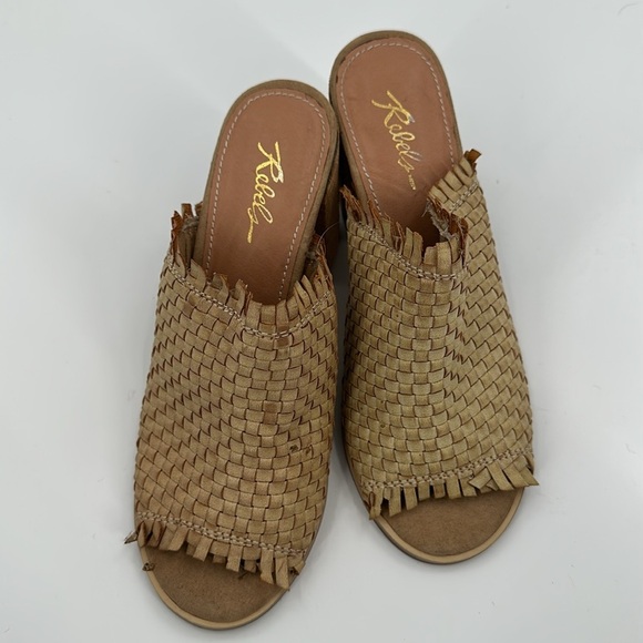 Evereve Rebels Tenley Woven Mules 7.5 - Picture 3 of 6